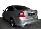 Накладка на задній бампер Sedan (під фарбування) для Ford Focus II 2005-2008 рр - 1