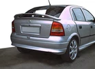 Задня нижня накладка HB (під фарбування) для Opel Astra G classic 1998-2012 рр - 1