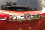 Накладка над номером бампер Libao 2013-2016 (нерж) для Toyota Rav 4 рр - 2