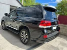 Комплект обвісів 2016-2025 (Executive 2019) Білий колір для Toyota Land Cruiser 200 - 7