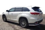 Задні куточки (2 шт., нерж) для Toyota Highlander 2013-2019 рр - 1