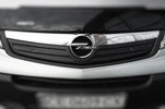 Зимова накладка на решітку 2007-2015 (V2, верхня) Глянцева для Opel Vivaro рр - 3