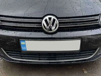 Передній значок 5K0 853 601F для Volkswagen Golf 6