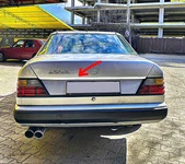 Накладка на край багажника (нерж) для Mercedes E-сlass W124 1984-1997 рр