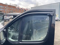 Вітровики (2 шт, Niken) для Opel Vivaro 2001-2015 рр