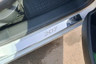 Накладки на пороги Carmos (4 шт, нерж.) для Peugeot 207