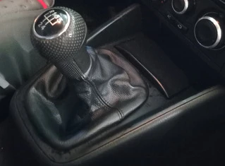 Чохол КПП (шкіра) для Volkswagen Golf 4