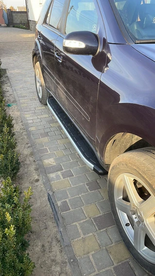 Бокові пороги Fullmond (2 шт., Алюміній) для Mercedes ML W164
