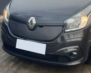 Зимова накладка на решітку (2015-2020) Глянцева для Renault Trafic 2015- рр