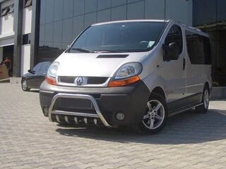 Кенгурятник WT003-4 (нерж.) З написом для Renault Trafic 2001-2015 рр