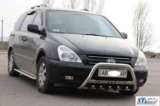 Кенгурятник WT004 (нерж) для Kia Carnival 2002-2013 рр
