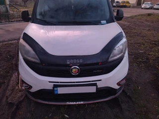 Значок (Abarth, самоклейка) 95 мм для Fiat Doblo II 2010-2022 рр