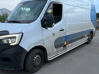 Бокові пороги Premium (2 шт., нерж.) 60 мм, середня база для Opel Movano 2010-2021 рр