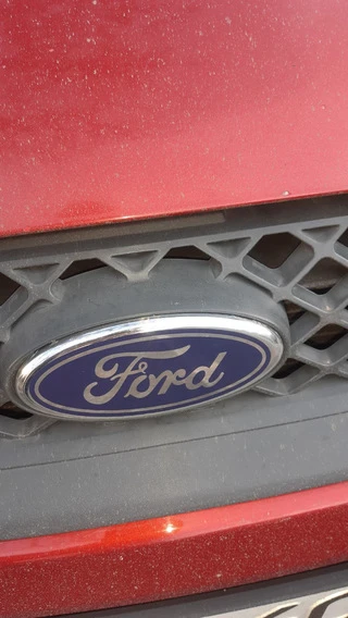 Емблема передня (на клямках) для Ford Fiesta 2002-2008 рр