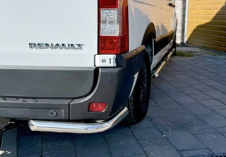 Задні куточки AK003 (2 шт., нерж) для Nissan NV400 2010-2024 рр