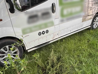 Бічні труби (2 шт., нерж.) 60 мм, довга база для Nissan NV300/Primastar 2016-рр