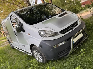 Бічні труби (2 шт., нерж.) 60 мм, коротка база для Opel Vivaro 2001-2015 рр