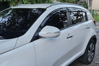 Вітровики (4 шт, HIC) для Kia Sportage 2010-2015 рр