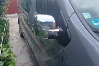 Накладки на дзеркала (2 шт., пласт) для Renault Trafic 2015- рр