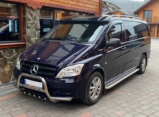 Козирьок на лобове скло (чорний глянець, 5мм) для Mercedes Vito W639 2004-2014 рр