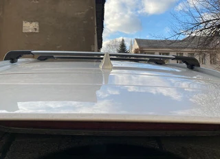 Поперечний багажник на інтегровані рейлінги під ключ (2 шт) чорні для Ford Connect 2014-2021 рр