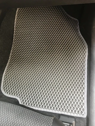 Килимки EVA (чорні) для Toyota Rav 4 2013-2018 рр