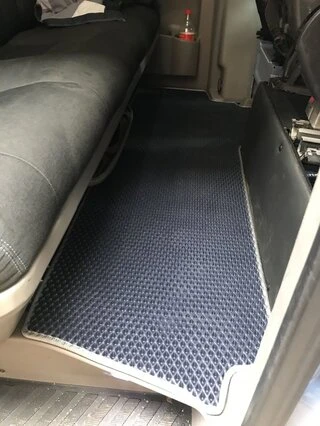 Килимки 2-ряд для ориг. Вантаж-пас. (EVA, чорні) для Mercedes Sprinter W906 2006-2018 рр