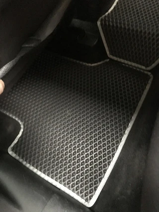 Килимки EVA (чорні) для Jeep Cherokee KL 2013- рр