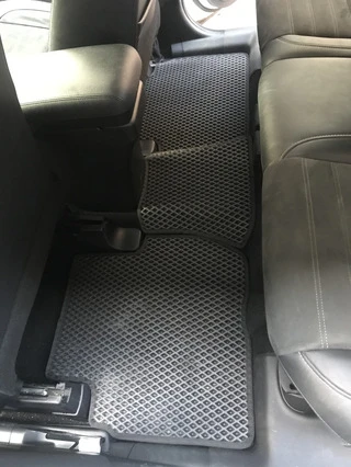 Килимки EVA P-HEV (чорні) для Mitsubishi Outlander 2012-2021 рр