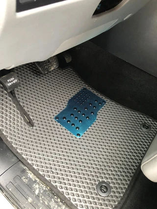 Поліуретанові килимки 3 ряди (EVA, чорні) Середній ряд - підлокітник для Toyota Sequoia 2007-2022рр