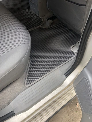Килимки EVA (чорні) для Toyota Hilux 2006-2015 рр
