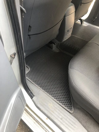 Килимки EVA (чорні) для Toyota Hilux 2006-2015 рр