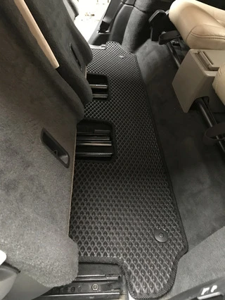 Поліуретанові килимки (EVA, чорні) 5 місний, 2 ряди для Volvo XC90 2002-2014 рр