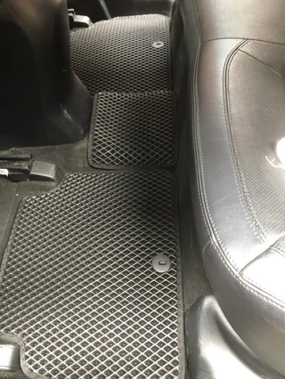 Килимки EVA V1 (чорні) для Kia Sportage 2010-2015 рр