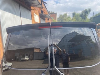 Спойлер Anatomik 2-дверки (під фарбування) для Volkswagen T6