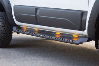 Бокові пороги Dakar V1 з LED (2 шт, метал) для Volkswagen Amarok 2010-2022 рр