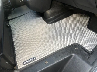 Килимки EVA (сірі) для Nissan NV400 2010-2024 рр