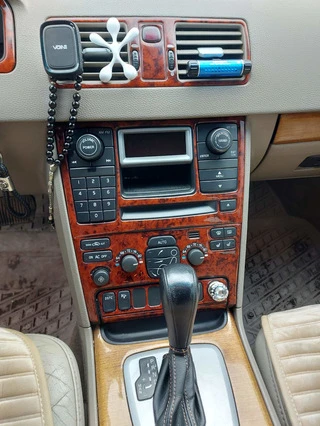 Накладки на панель Дерево для Volvo XC90 2002-2014 рр