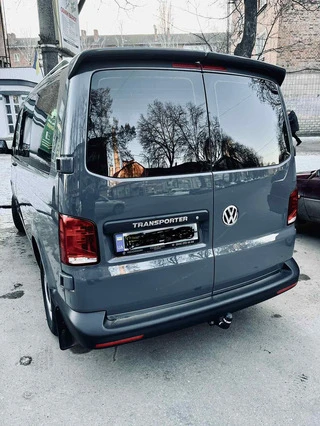 Спойлер Anatomik 2-дверки (під фарбування) для Volkswagen T6