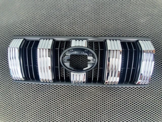 Хром накладки на решітку 2017-2025 для Toyota Land Cruiser Prado 150