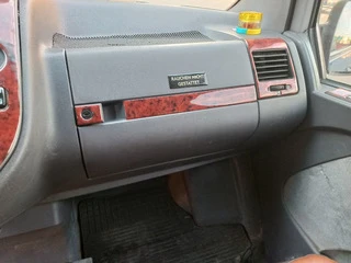 Накладки на панель Meric (1999-2003) Дерево для Mercedes Vito W638 рр