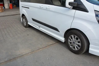 Пороги (2 шт, під фарбування) Довга база для Ford Custom 2013-2022 рр