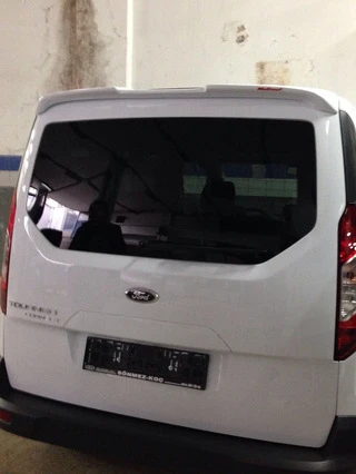 Спойлер (під фарбування) для Ford Connect 2014-2021 рр