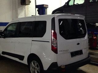 Спойлер (під фарбування) для Ford Connect 2014-2021 рр