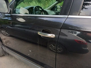 Накладки на ручки (4 шт., Нерж.) Carmos, під кнопку для Ауди Q7 2005-2015 рр