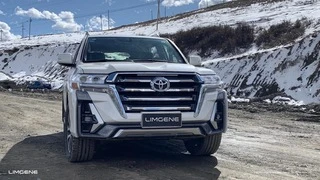 Комплект обвісів 2016-2025 (Limgeni) для Toyota Land Cruiser 200