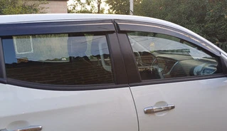 Вітровики (4 шт., Sunplex Sport) для Mitsubishi L200 2015-2024 рр