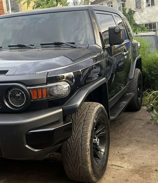 Бокові пороги Allmond Black (2 шт., алюм) для Toyota FJ Cruiser