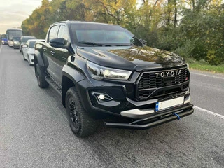 Передній вус подвійний Vegas (2015-2020, чорний, 76мм) для Toyota Hilux 2015- рр