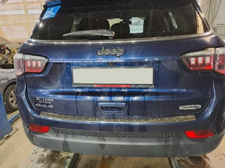 Накладка на задній бампер Carmos (нерж) для Jeep Compass 2016- рр